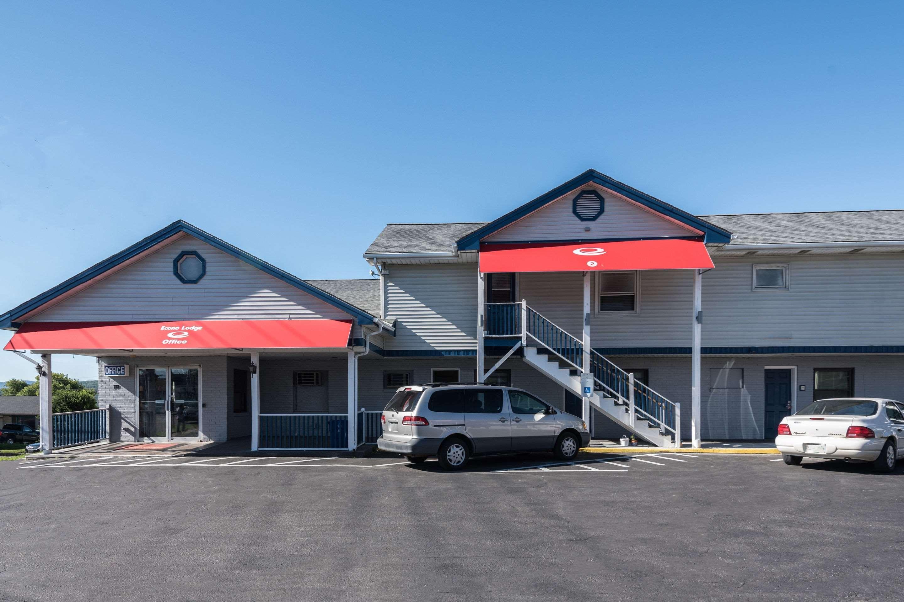 Econo Lodge Rutland City Near Hwy 7 Exteriör bild