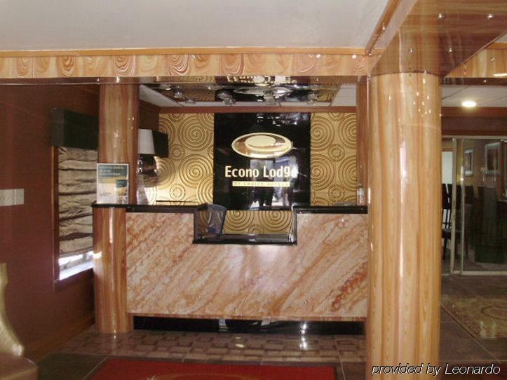 Econo Lodge Rutland City Near Hwy 7 Exteriör bild