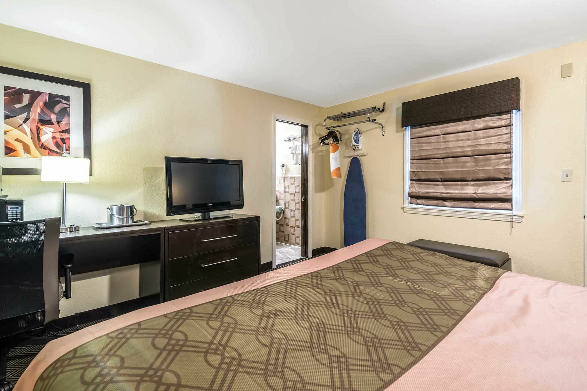 Econo Lodge Rutland City Near Hwy 7 Exteriör bild